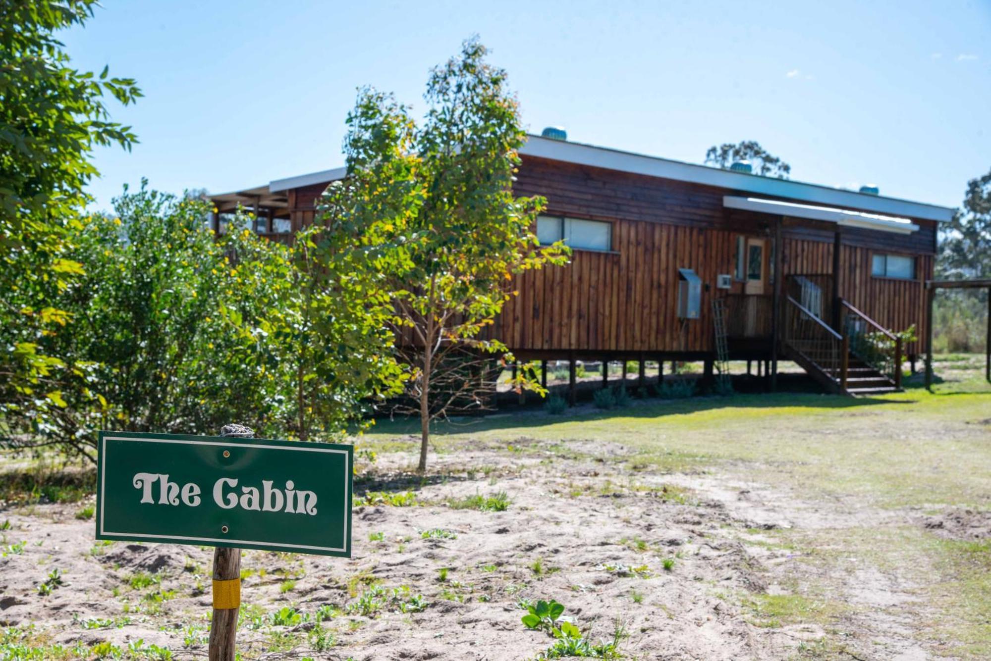 מלון סדג'פילד Equleni Guest Farm חדר תמונה